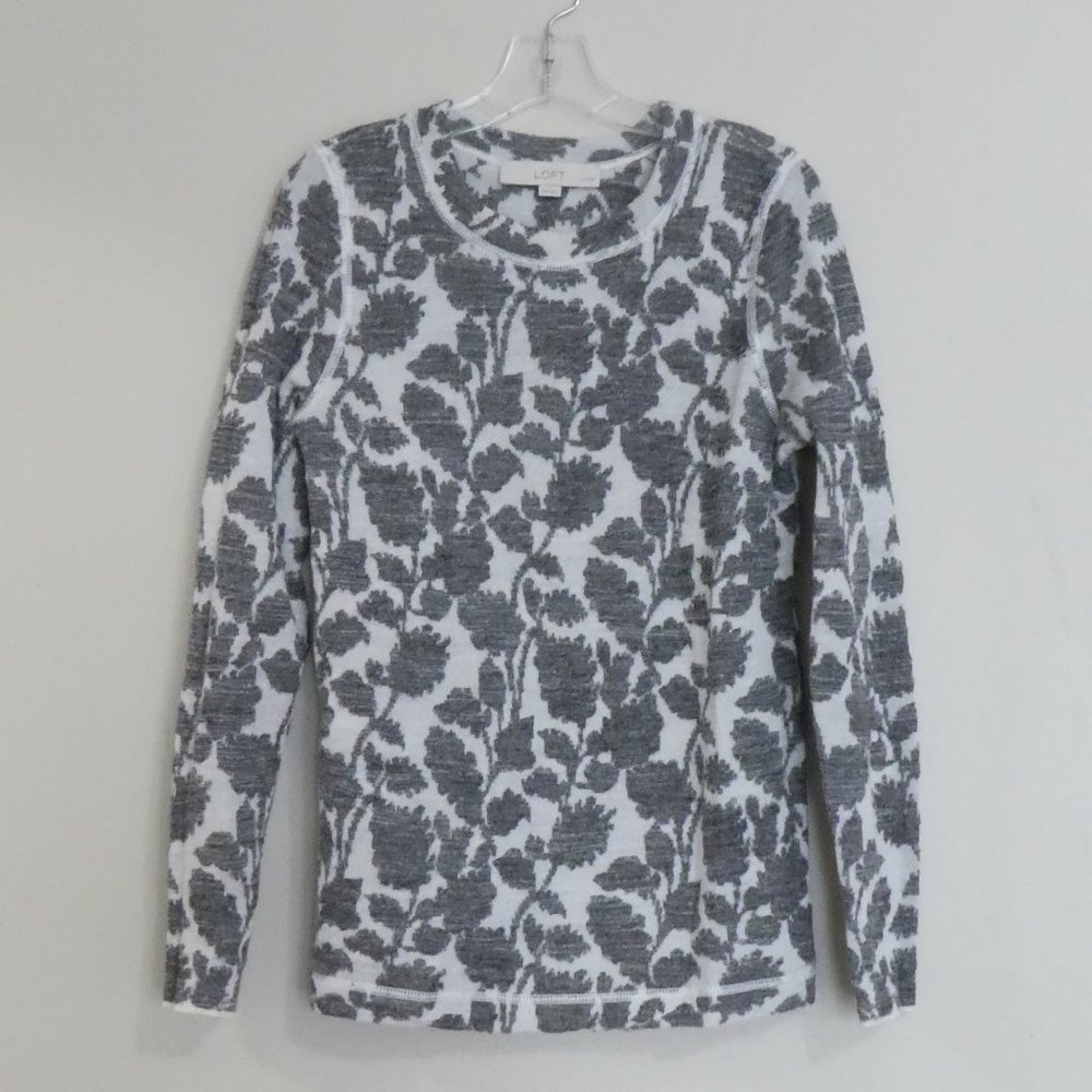 LOFT jacquard gray sweater